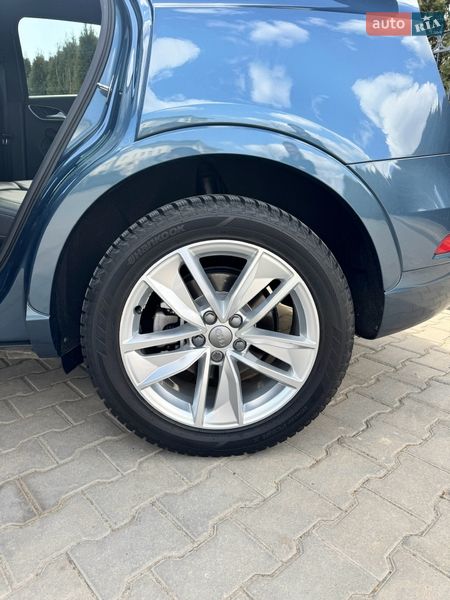 Внедорожник / Кроссовер Audi Q3 2018 в Одессе