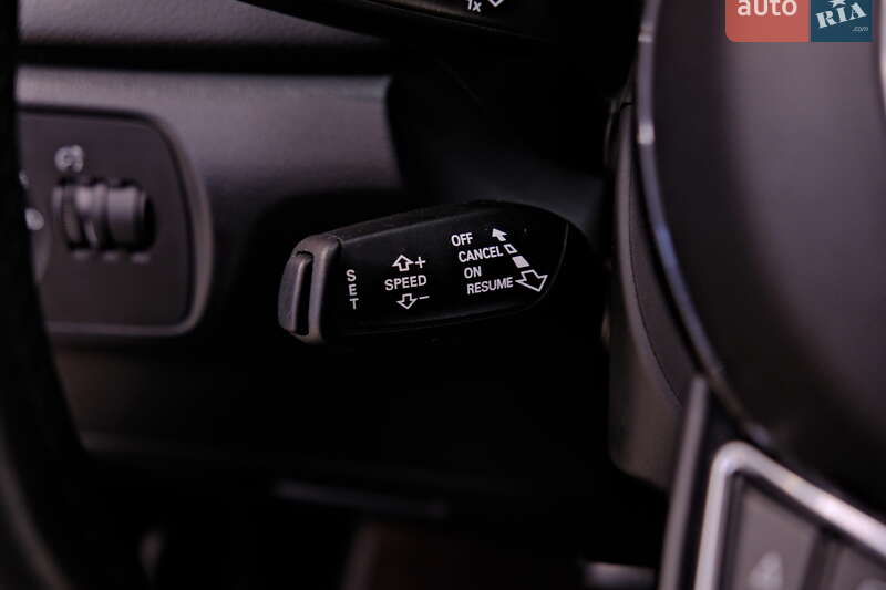 Позашляховик / Кросовер Audi Q3 2018 в Одесі