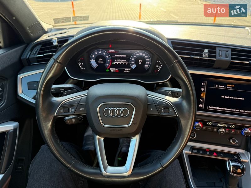 Позашляховик / Кросовер Audi Q3 2020 в Києві