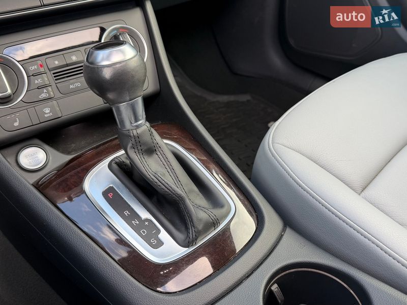 Внедорожник / Кроссовер Audi Q3 2018 в Киеве