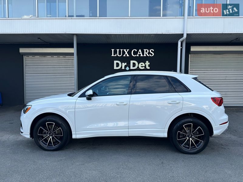 Внедорожник / Кроссовер Audi Q3 2019 в Киеве фото 23 Внедорожник / Кроссовер Audi Q3 2019 в Киеве