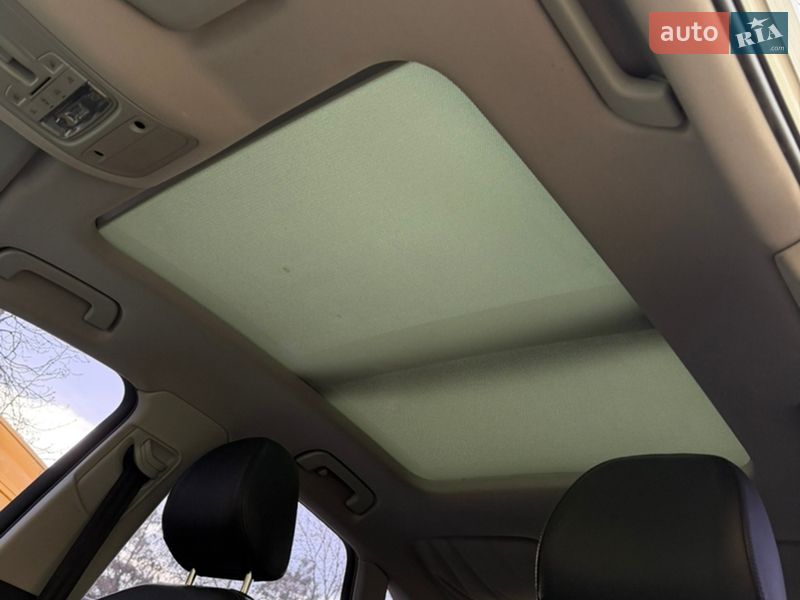 Позашляховик / Кросовер Audi Q3 2012 в Золочеві фото 35 Позашляховик / Кросовер Audi Q3 2012 в Золочеві