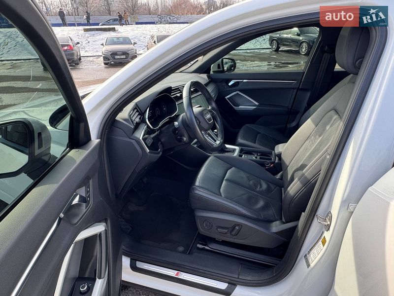 Внедорожник / Кроссовер Audi Q3 2020 в Кривом Роге фото 19 Внедорожник / Кроссовер Audi Q3 2020 в Кривом Роге