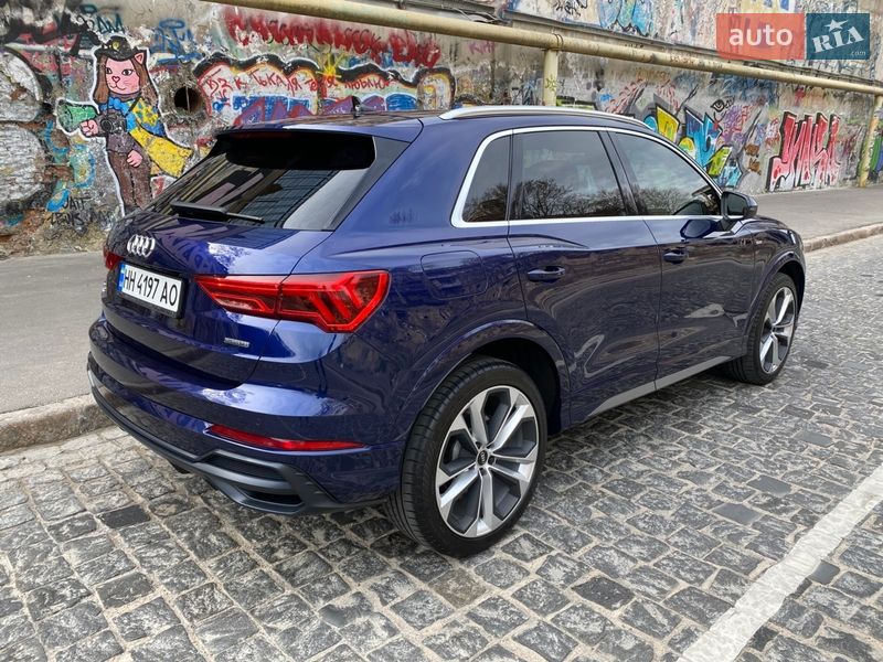 Позашляховик / Кросовер Audi Q3 2020 в Одесі фото 3 Позашляховик / Кросовер Audi Q3 2020 в Одесі