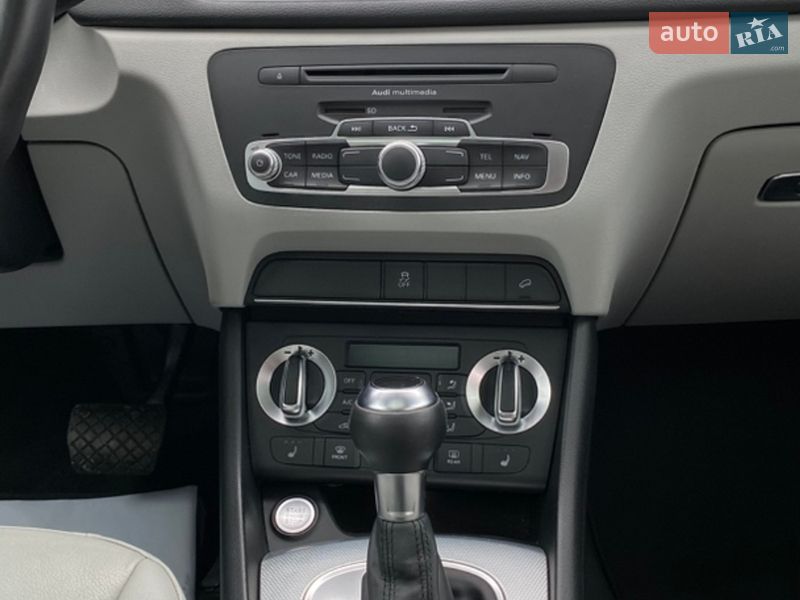 Внедорожник / Кроссовер Audi Q3 2015 в Харькове фото 12 Внедорожник / Кроссовер Audi Q3 2015 в Харькове
