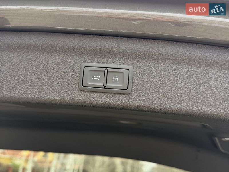 Внедорожник / Кроссовер Audi Q3 2020 в Одессе фото 29 Внедорожник / Кроссовер Audi Q3 2020 в Одессе