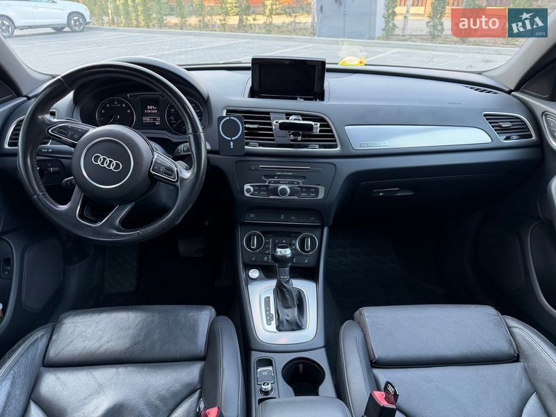 Внедорожник / Кроссовер Audi Q3 2017 в Полтаве