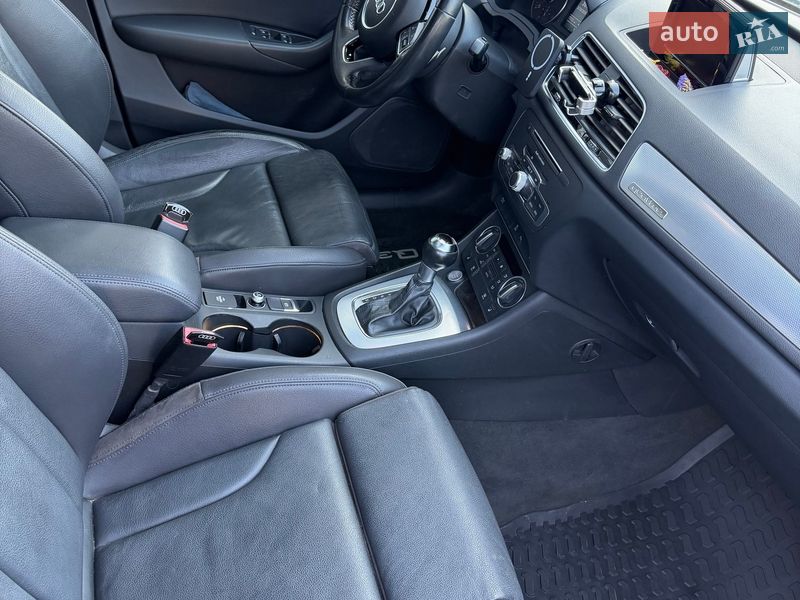 Внедорожник / Кроссовер Audi Q3 2017 в Полтаве