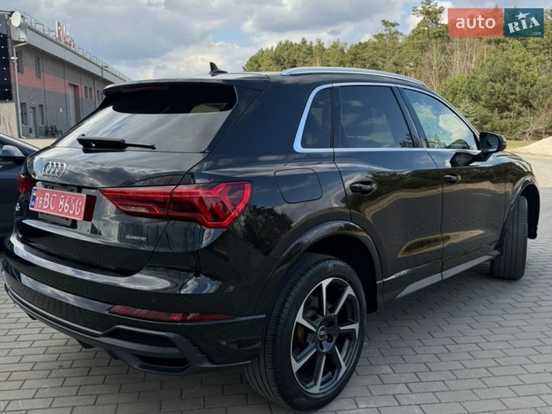 Позашляховик / Кросовер Audi Q3 2021 в Костопілі фото 6 Позашляховик / Кросовер Audi Q3 2021 в Костопілі