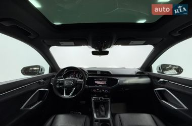 Позашляховик / Кросовер Audi Q3 2021 в Одесі