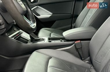 Позашляховик / Кросовер Audi Q3 2021 в Одесі