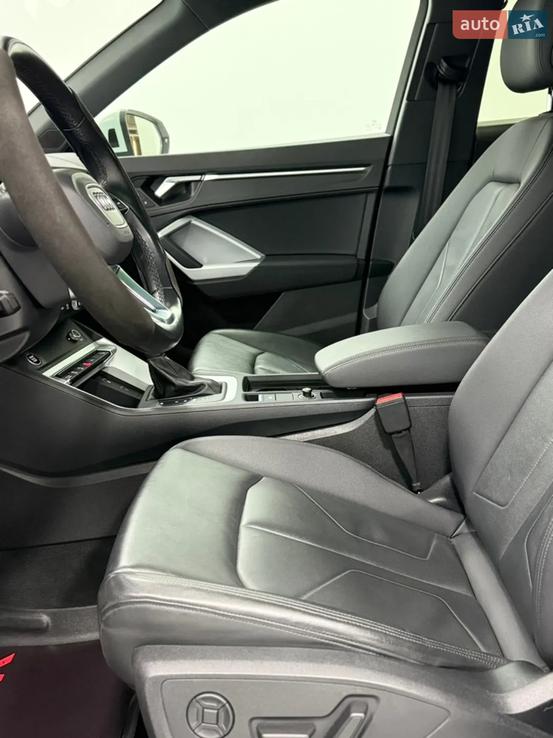 2021 Audi Q3 - мініатюра 27