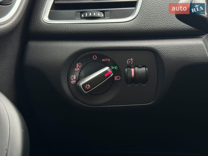Позашляховик / Кросовер Audi Q3 2014 в Львові фото 34 Позашляховик / Кросовер Audi Q3 2014 в Львові