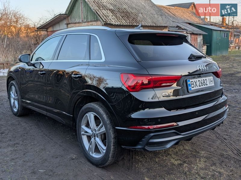 Позашляховик / Кросовер Audi Q3 2019 в Шепетівці