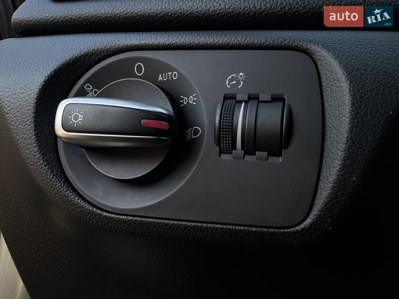 Позашляховик / Кросовер Audi Q3 2016 в Білогородці фото 28 Позашляховик / Кросовер Audi Q3 2016 в Білогородці