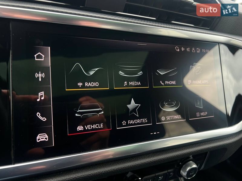 Позашляховик / Кросовер Audi Q3 2023 в Одесі