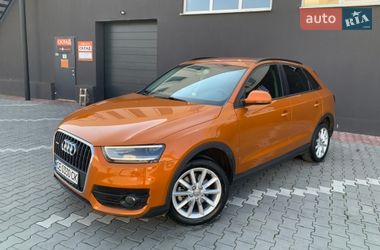 Позашляховик / Кросовер Audi Q3 2012 в Чернівцях
