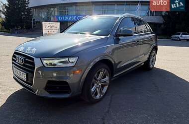 Позашляховик / Кросовер Audi Q3 2015 в Києві