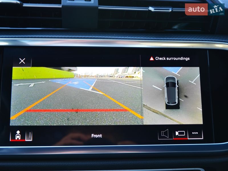 Позашляховик / Кросовер Audi Q3 2023 в Києві