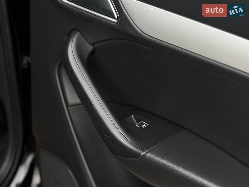 Позашляховик / Кросовер Audi Q3 2017 в Стрию