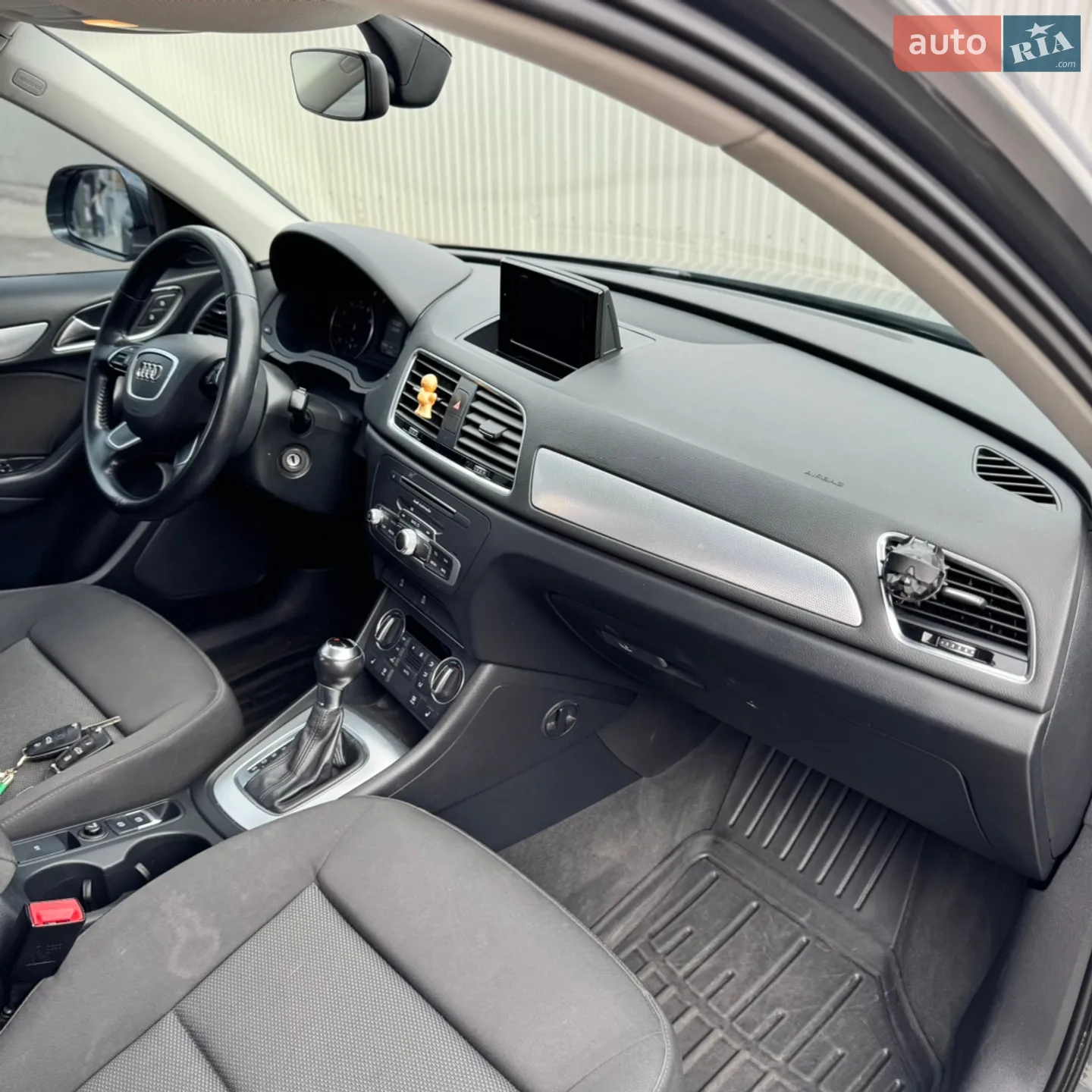 2016 Audi Q3 - мініатюра 26