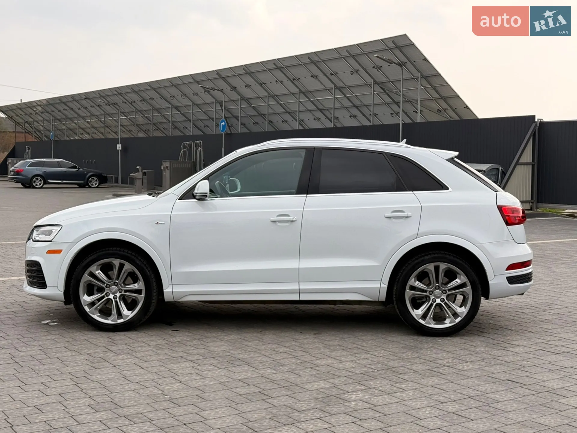 2018 Audi Q3 - мініатюра 2