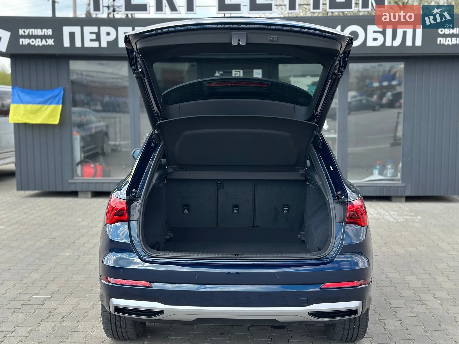 2019 Audi Q3 - мініатюра 18