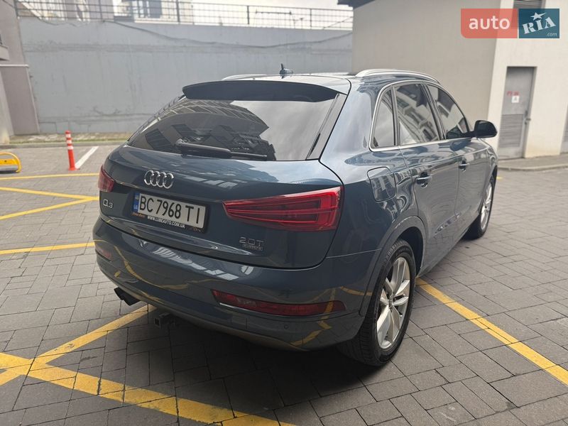 Позашляховик / Кросовер Audi Q3 2015 в Львові