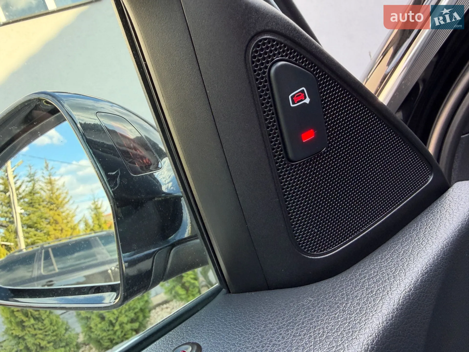 2016 Audi Q3 - мініатюра 32