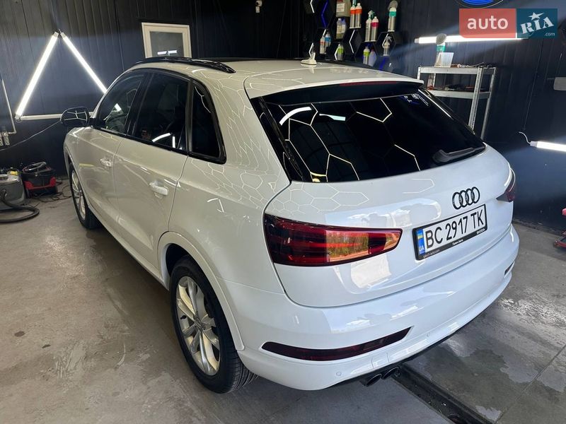 Внедорожник / Кроссовер Audi Q3 2014 в Львове