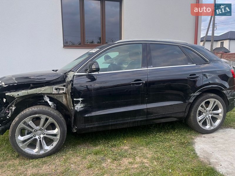 Позашляховик / Кросовер Audi Q3 2016 в Львові