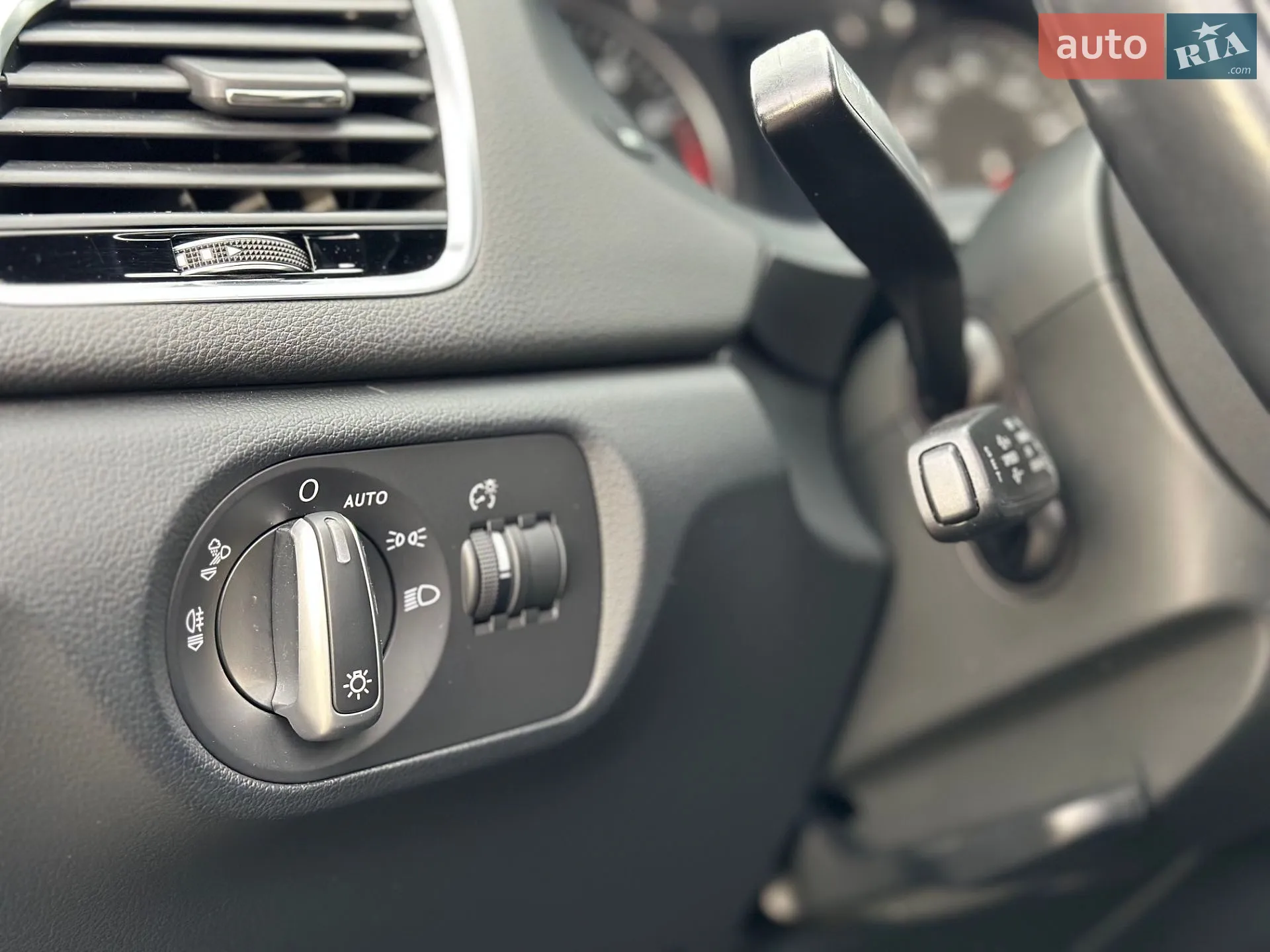 2015 Audi Q3 - мініатюра 13