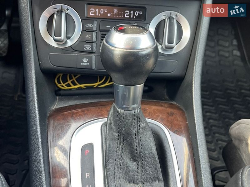 Внедорожник / Кроссовер Audi Q3 2012 в Харькове