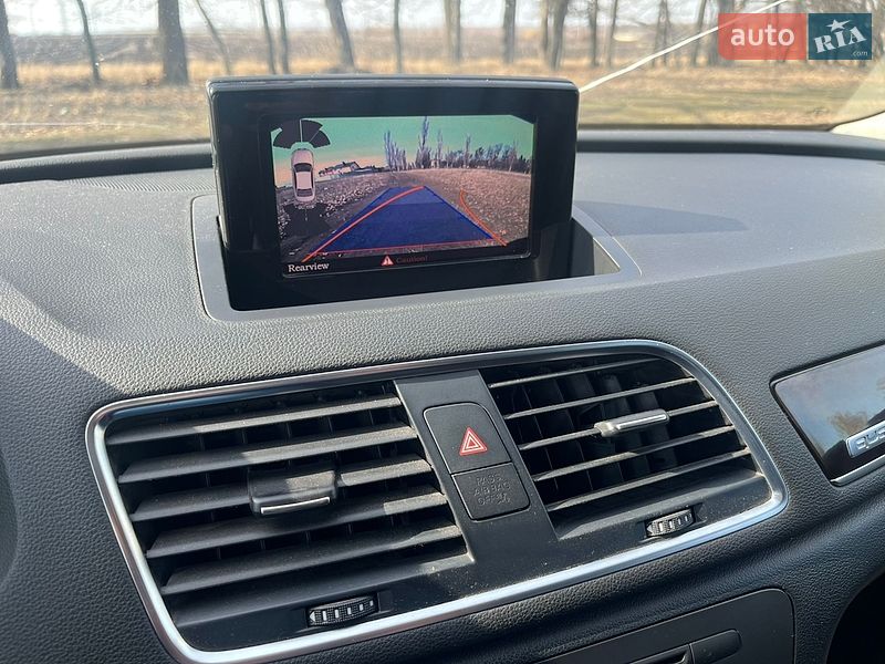 Внедорожник / Кроссовер Audi Q3 2012 в Харькове