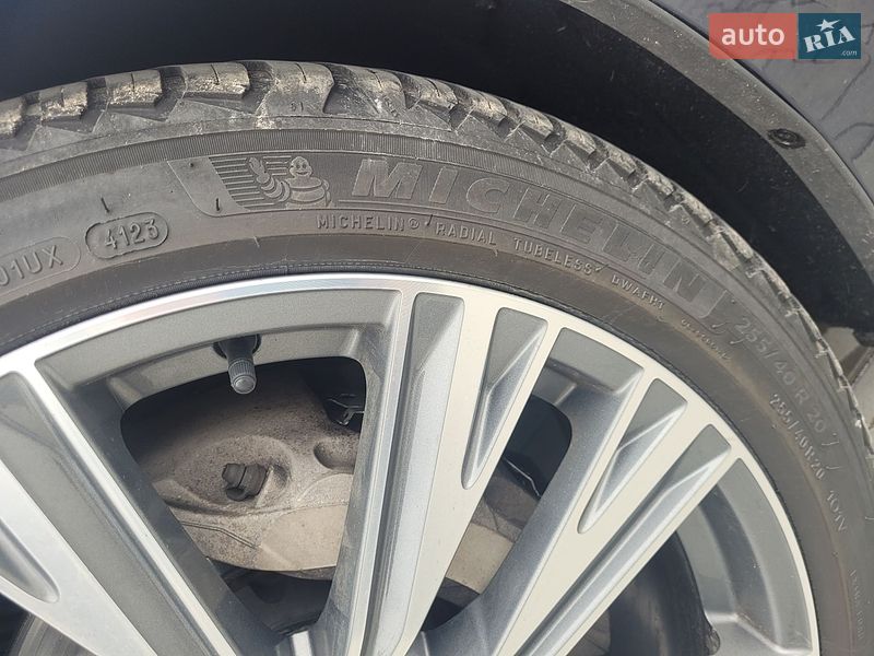 Внедорожник / Кроссовер Audi Q3 2018 в Киеве