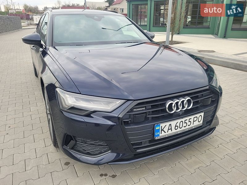 Внедорожник / Кроссовер Audi Q3 2018 в Киеве