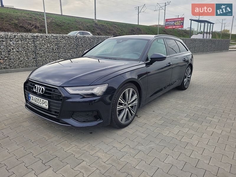 Внедорожник / Кроссовер Audi Q3 2018 в Киеве