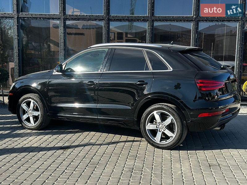 Позашляховик / Кросовер Audi Q3 2015 в Львові