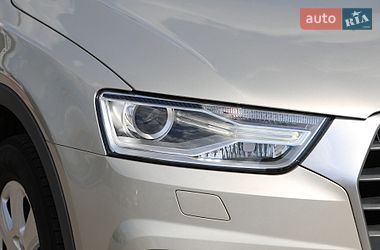 Внедорожник / Кроссовер Audi Q3 2016 в Харькове