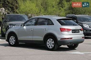 Внедорожник / Кроссовер Audi Q3 2016 в Харькове