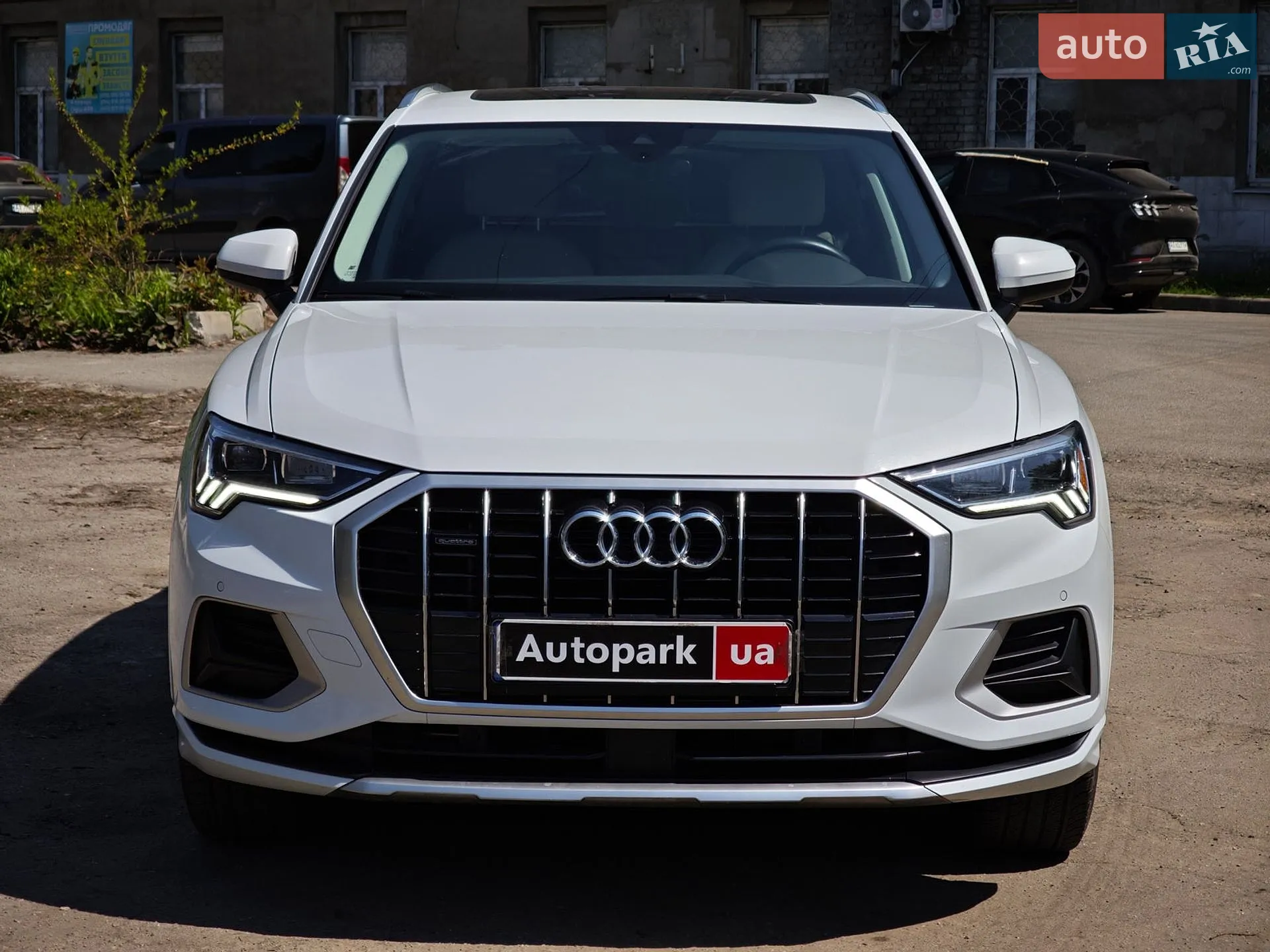 2019 Audi Q3 - мініатюра 2