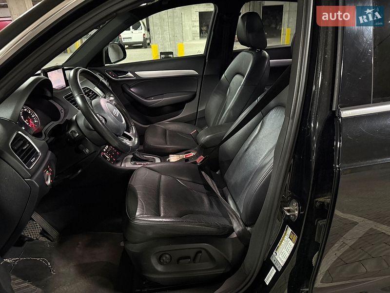 Внедорожник / Кроссовер Audi Q3 2014 в Тернополе