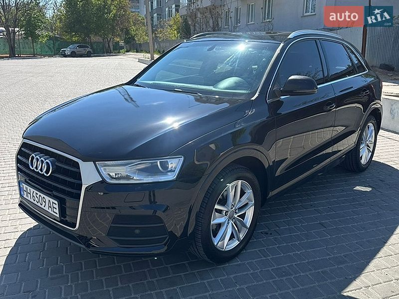 Внедорожник / Кроссовер Audi Q3 2015 в Одессе