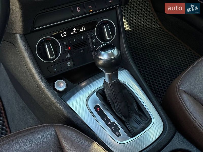 Внедорожник / Кроссовер Audi Q3 2016 в Ровно