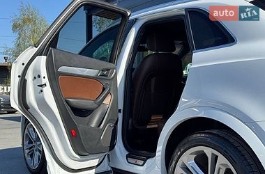 Внедорожник / Кроссовер Audi Q3 2016 в Ровно