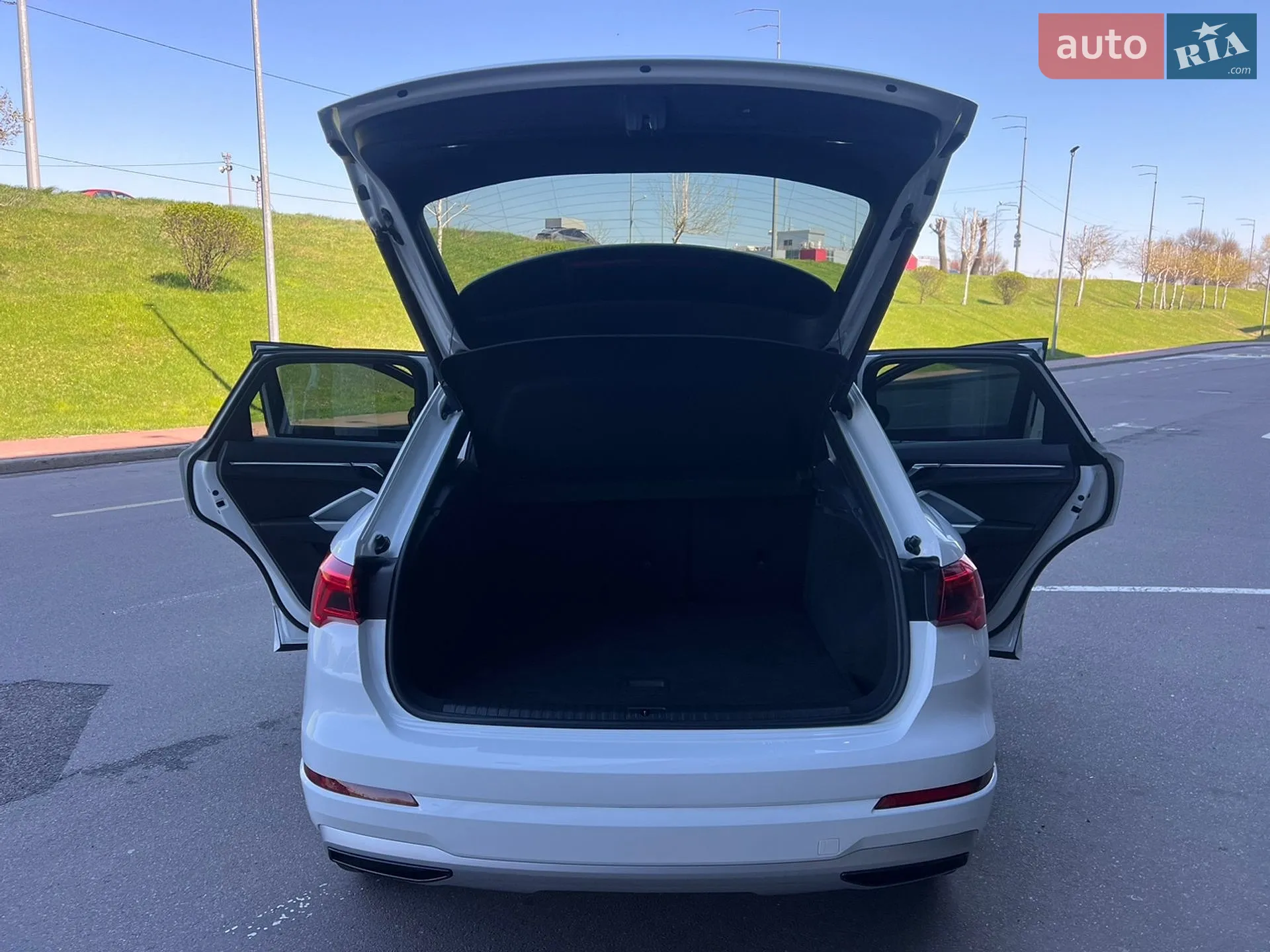 2020 Audi Q3 - мініатюра 26