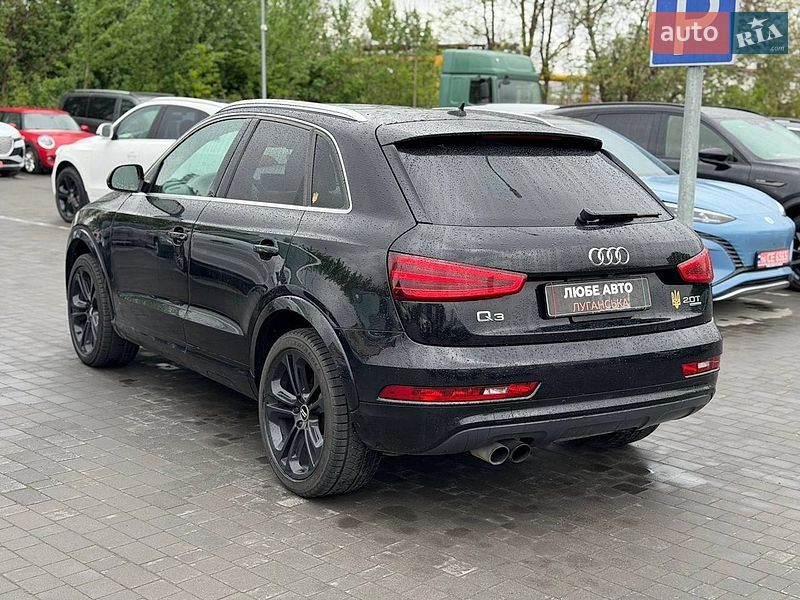 Позашляховик / Кросовер Audi Q3 2014 в Львові