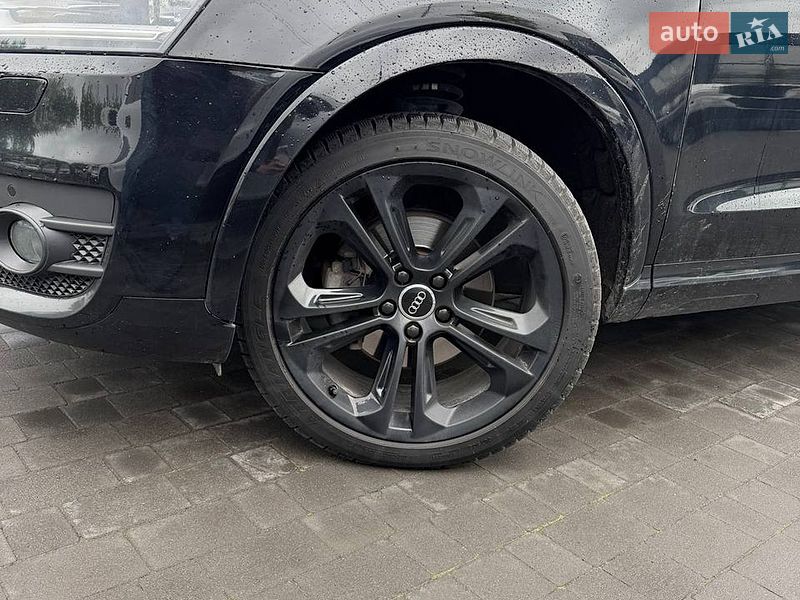 Позашляховик / Кросовер Audi Q3 2014 в Львові
