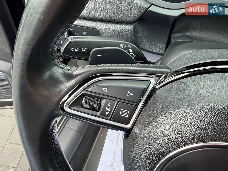 Позашляховик / Кросовер Audi Q3 2014 в Львові