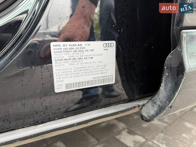 Позашляховик / Кросовер Audi Q3 2014 в Львові